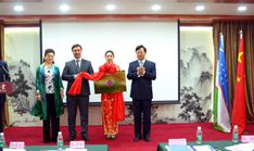 济南市国际投融资商会中亚代表处揭牌